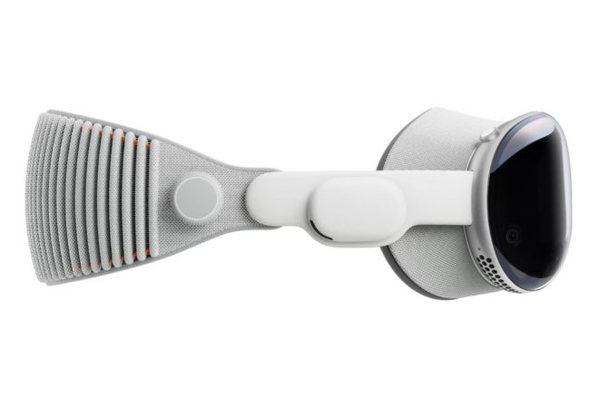  Apple Vision Pro Shopping in Uae