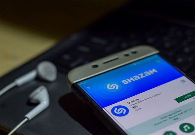 Apples music recognition feature can now sync its history with Shazam