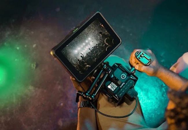 Atomos Shinobi 7 inch 4K HDMI/SDI Monitor, Ideal Solution for Creating Footage