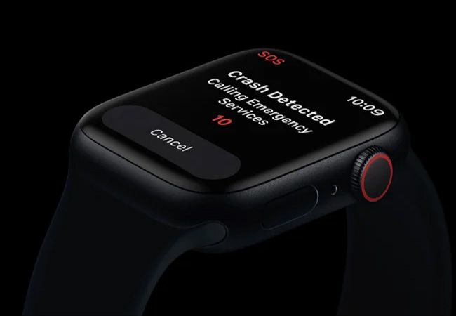 The iPhone 14 and Apple Watch Series 8 can detect when you�re in a car crash 